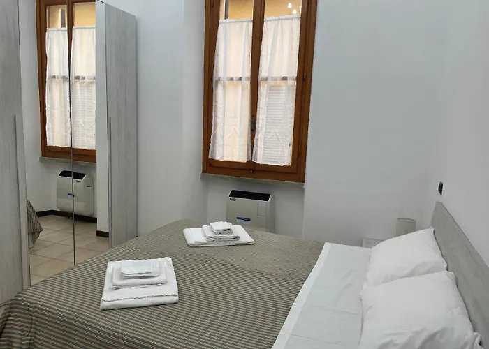 Via Pertichetti By Ospitaci